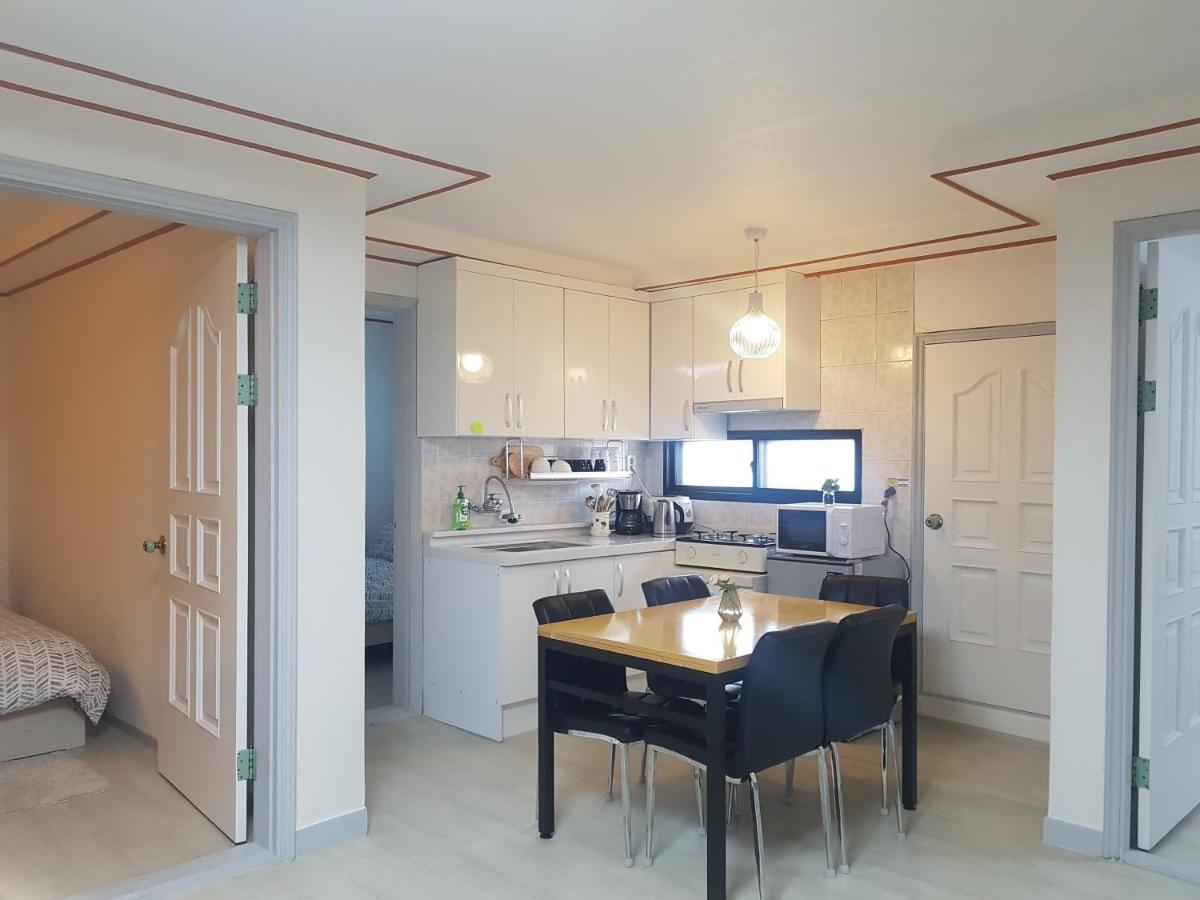 Eden House Apartment Seoul Bagian luar foto